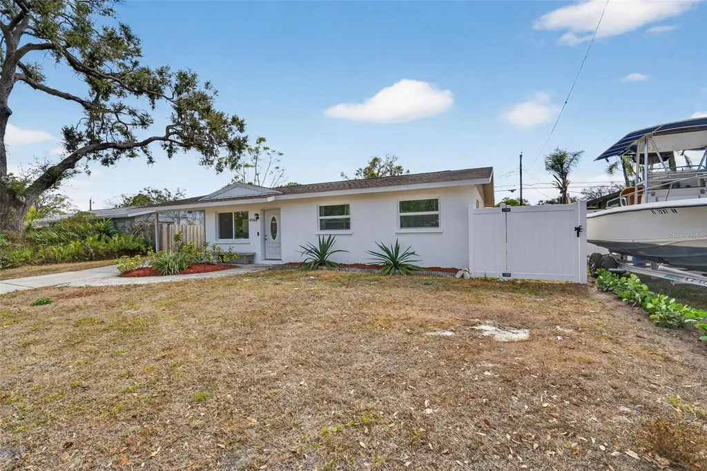 4946 Brookmeade Drive Sarasota FL 34232