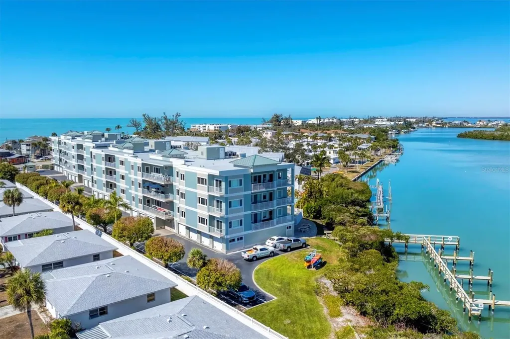 2245 N Beach Road Englewood FL 34223