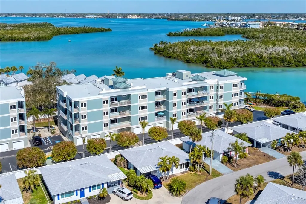 2245 N Beach Road Englewood FL 34223
