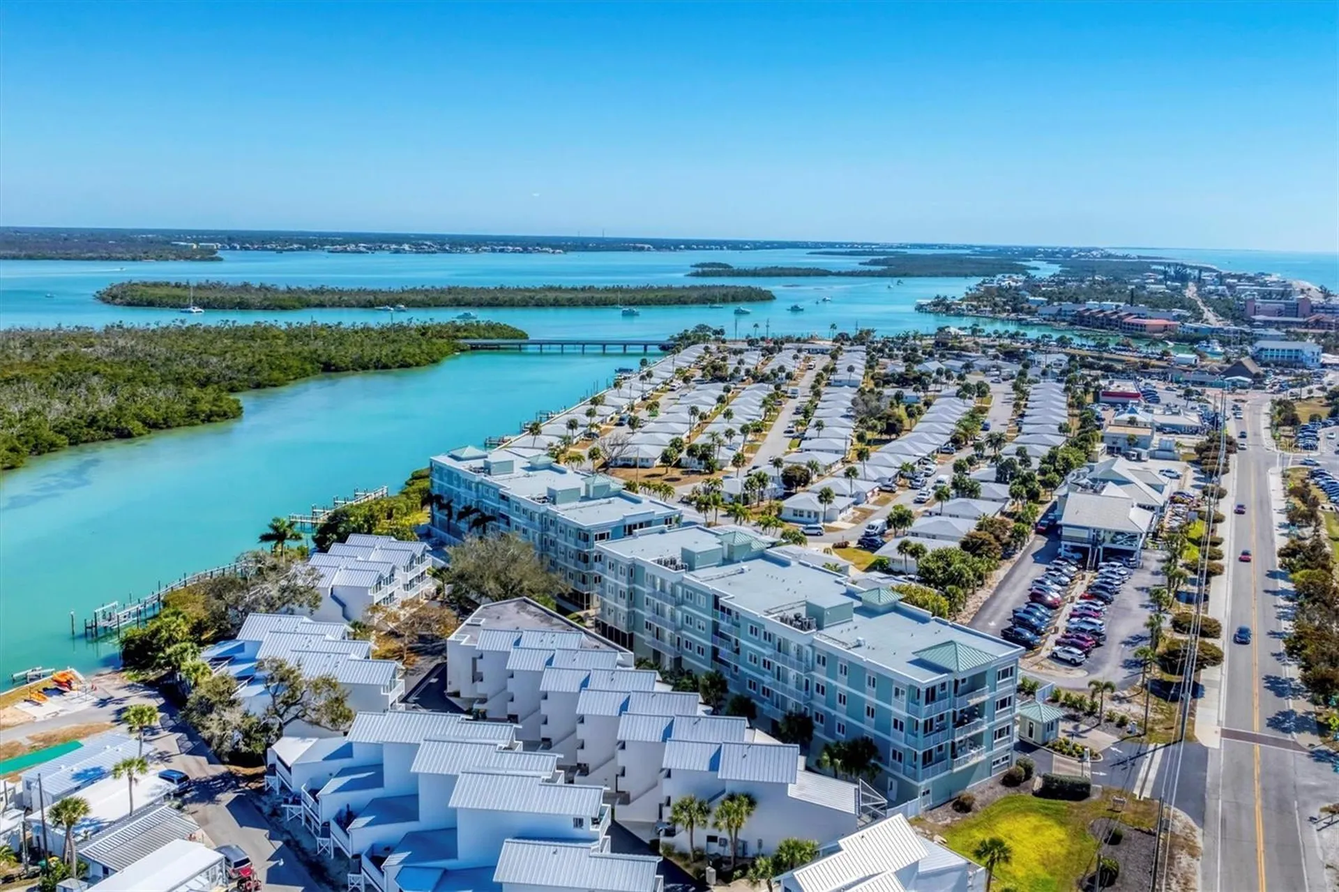 2245 N Beach Road Englewood FL 34223