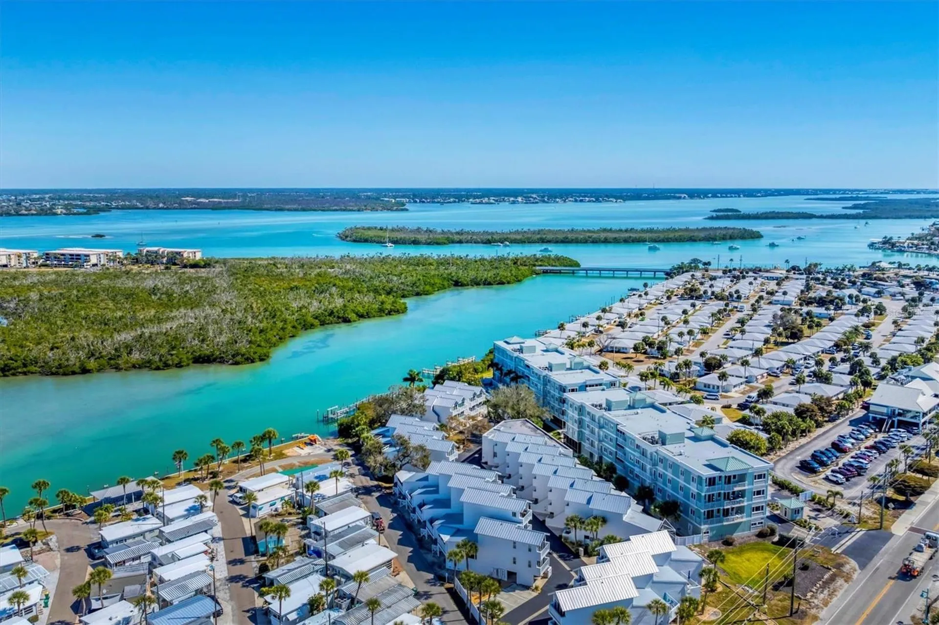 2245 N Beach Road Englewood FL 34223