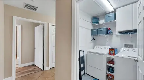 2245 N Beach Road Englewood FL 34223