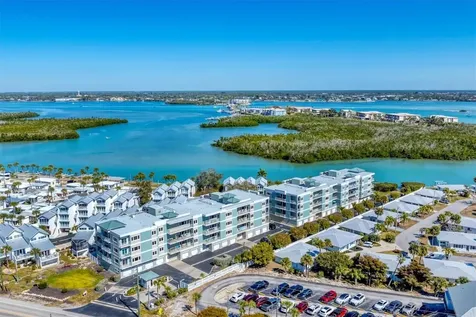 2245 N Beach Road Englewood FL 34223