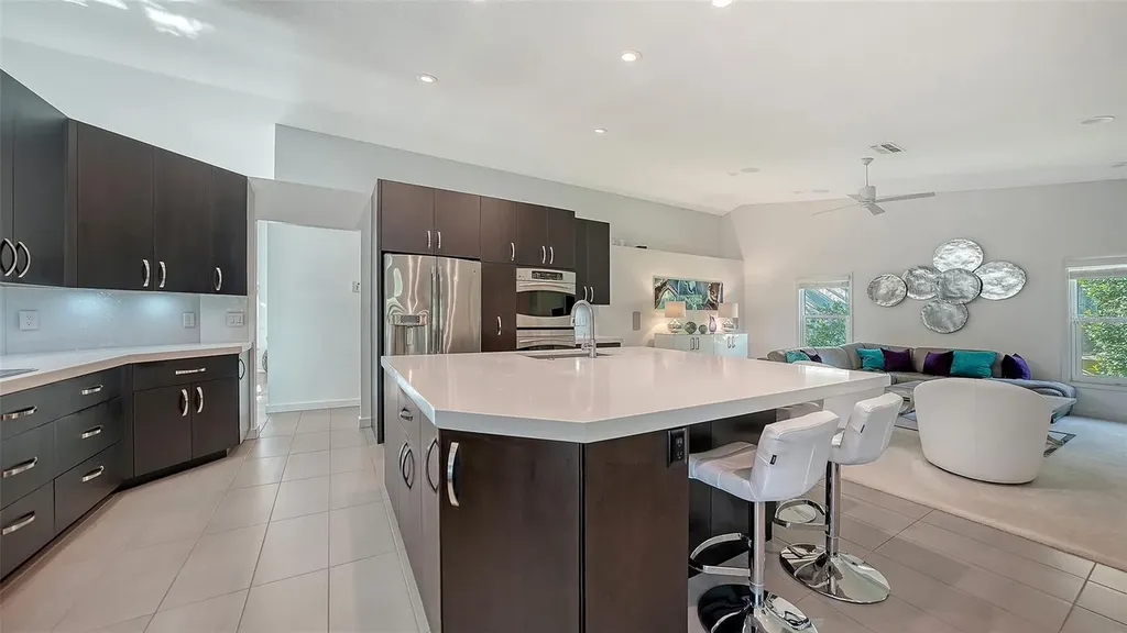 6948 Stetson Street Circle Sarasota FL 34243