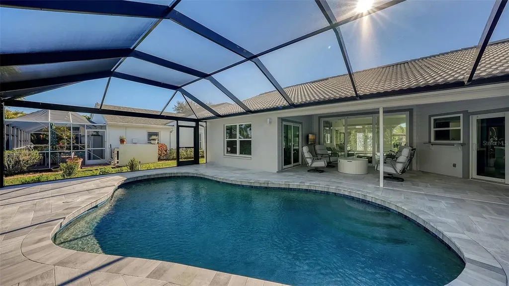 6948 Stetson Street Circle Sarasota FL 34243