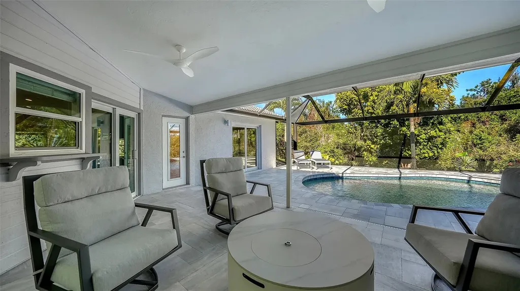 6948 Stetson Street Circle Sarasota FL 34243