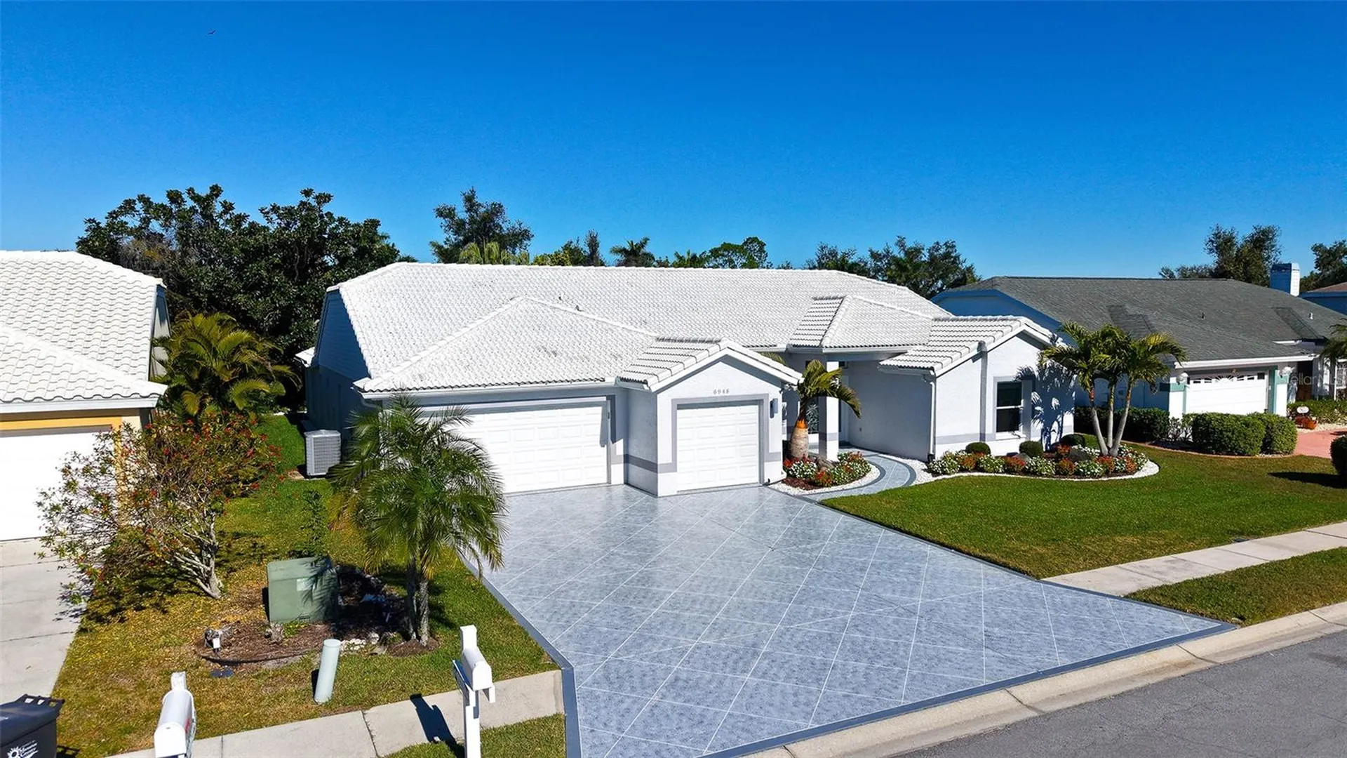 Sarasota FL, 6948 Stetson Street Circle