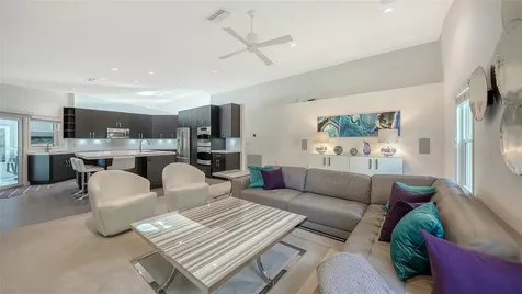 6948 Stetson Street Circle Sarasota FL 34243