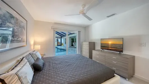 6948 Stetson Street Circle Sarasota FL 34243
