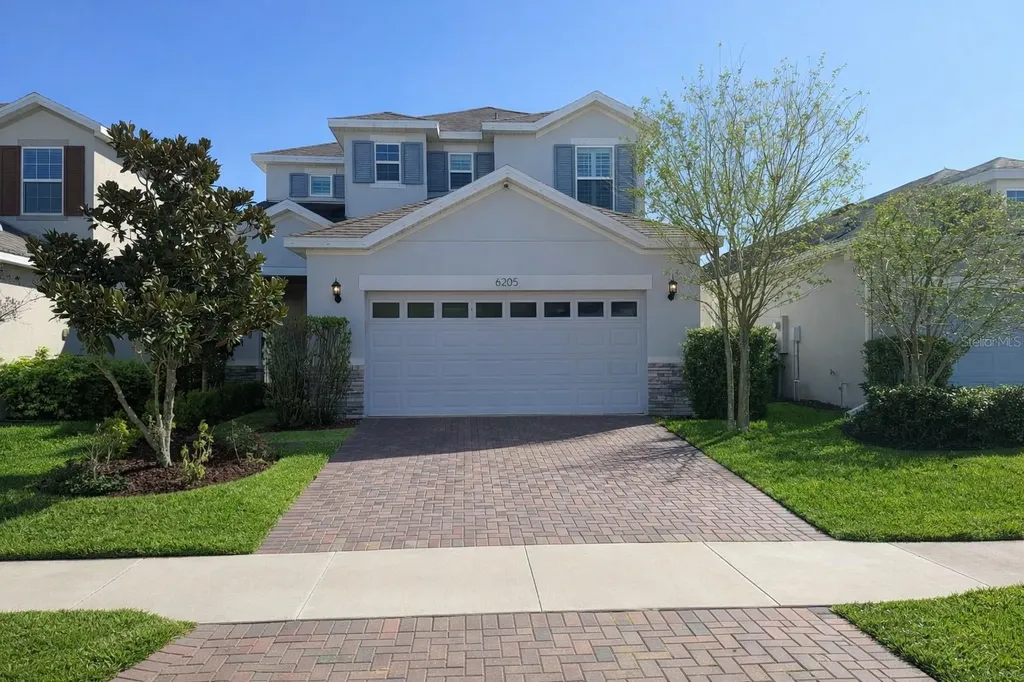 6205 Voyagers Place Apollo Beach FL 33572