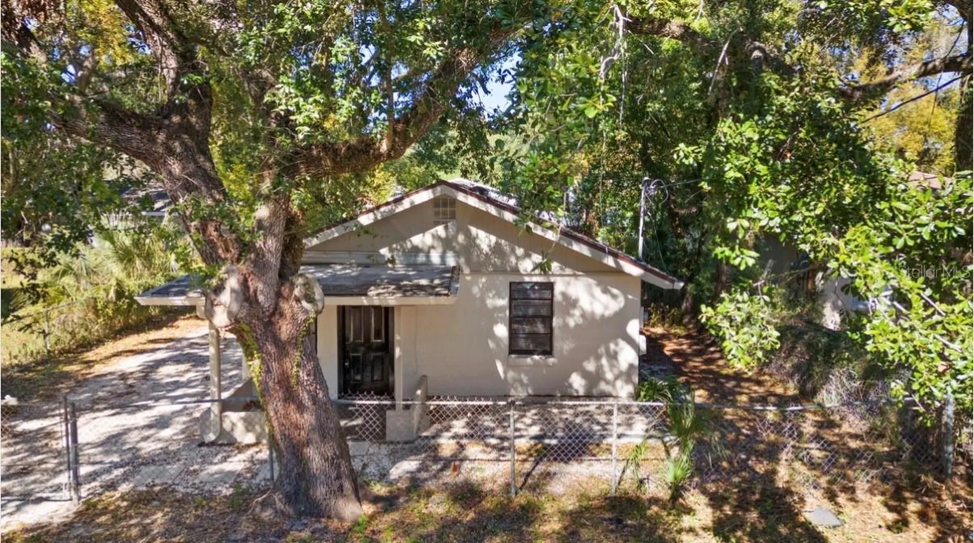 1804 E Palifox Street Tampa FL 33610