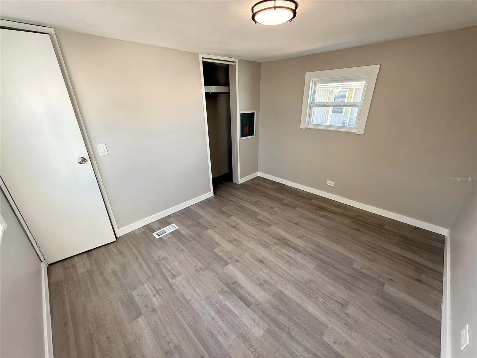1800 Englewood Road Englewood FL 34223