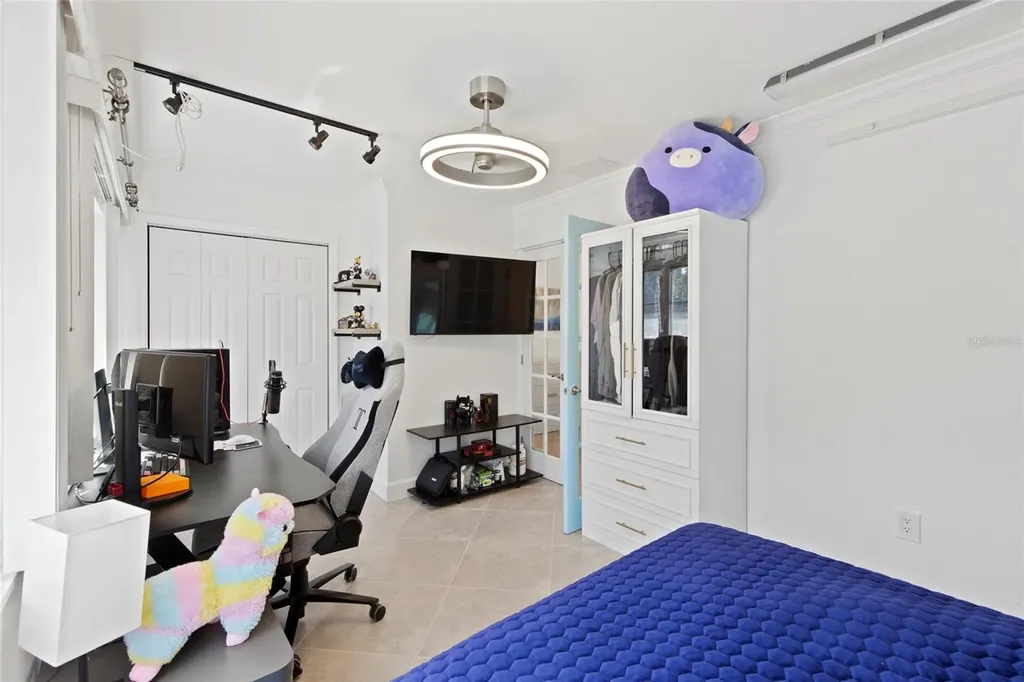 6725 Roxbury Drive Sarasota FL 34231