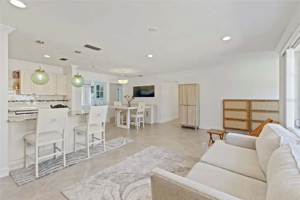 6725 Roxbury Drive Sarasota FL 34231