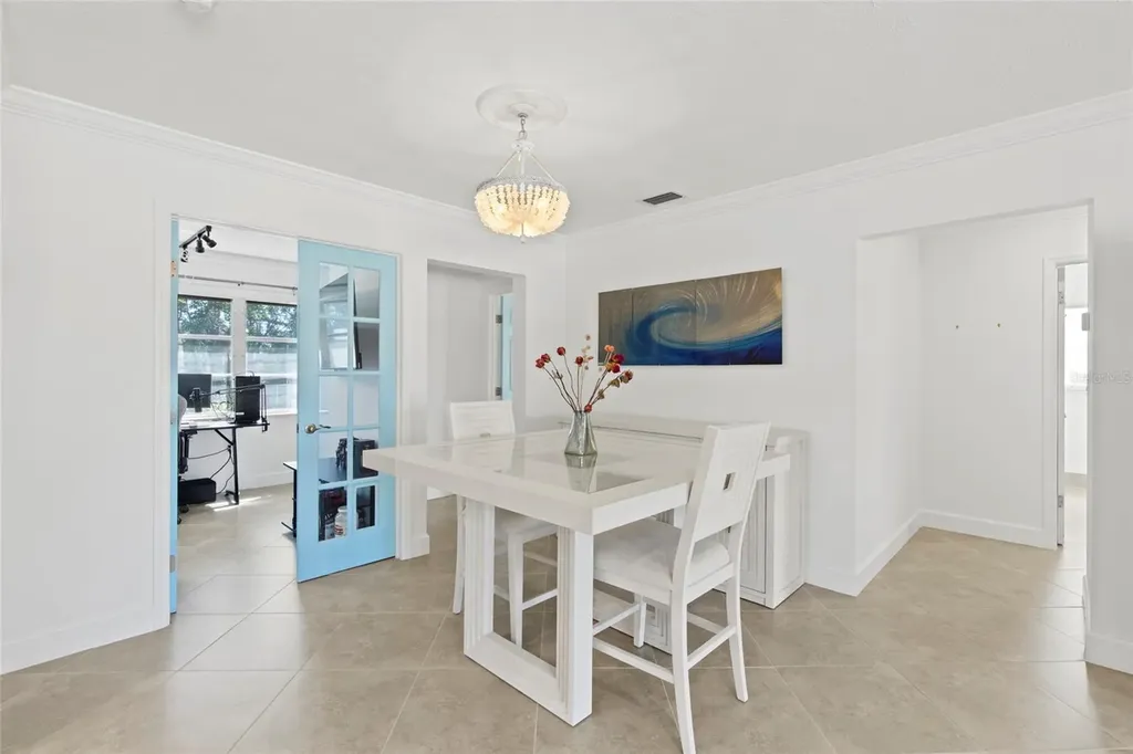 6725 Roxbury Drive Sarasota FL 34231