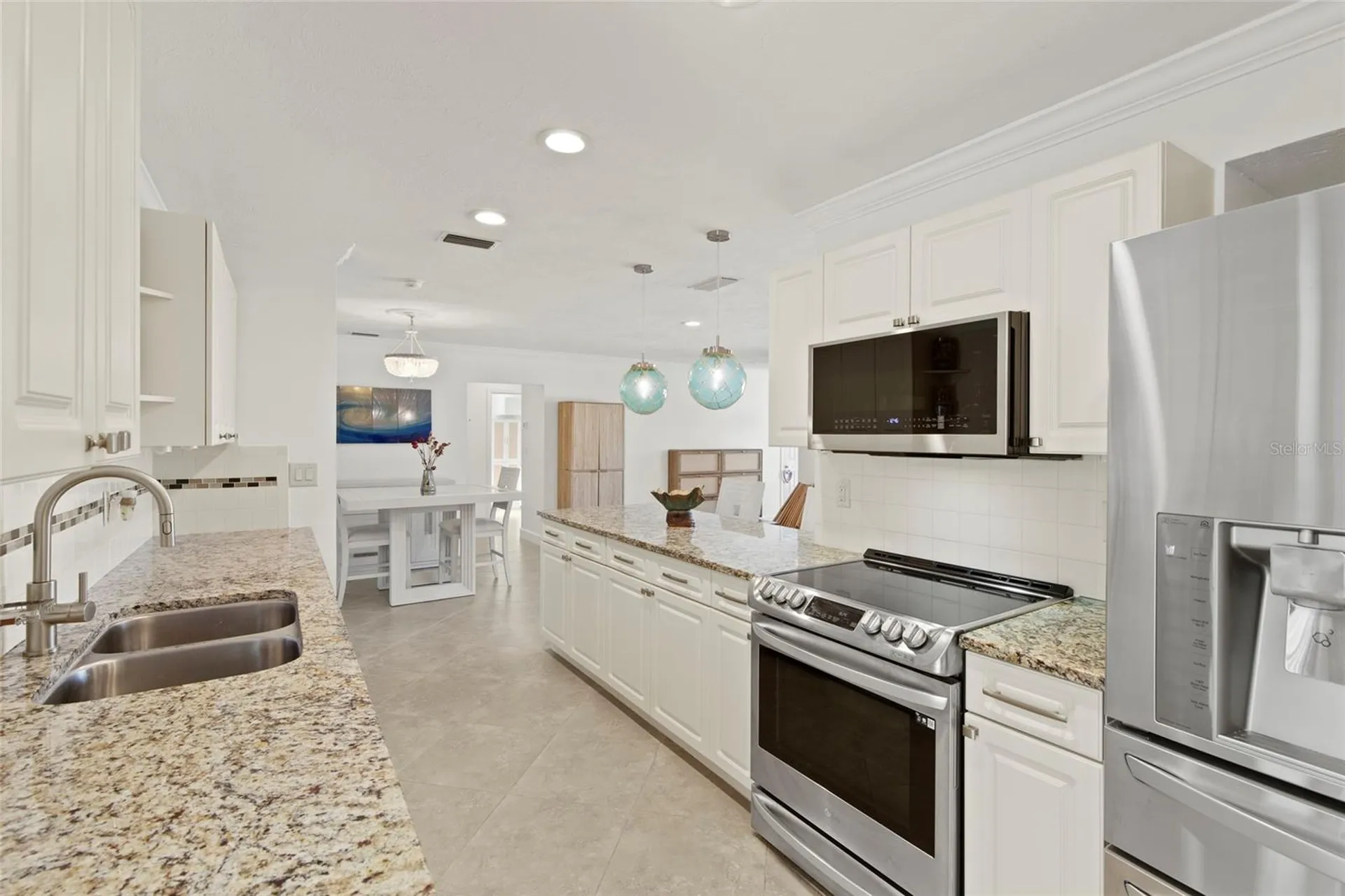 6725 Roxbury Drive Sarasota FL 34231