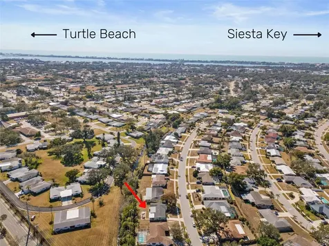 6725 Roxbury Drive Sarasota FL 34231