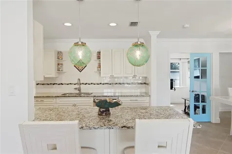6725 Roxbury Drive Sarasota FL 34231