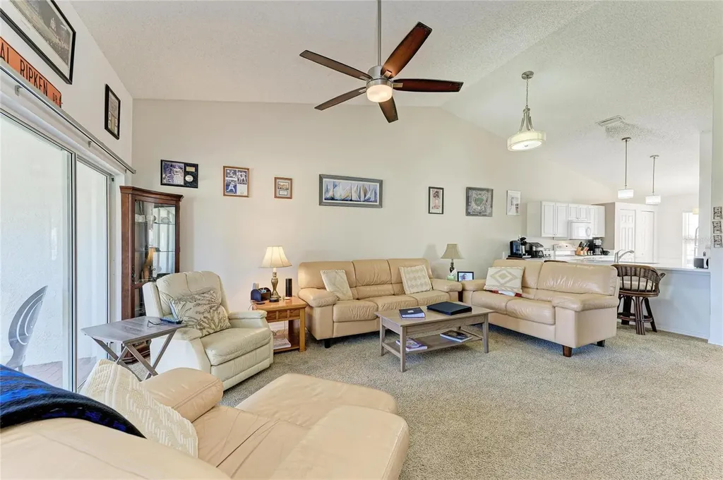 4202 Caddie Drive E Bradenton FL 34203
