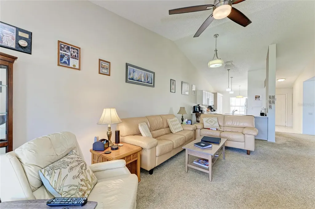 4202 Caddie Drive E Bradenton FL 34203