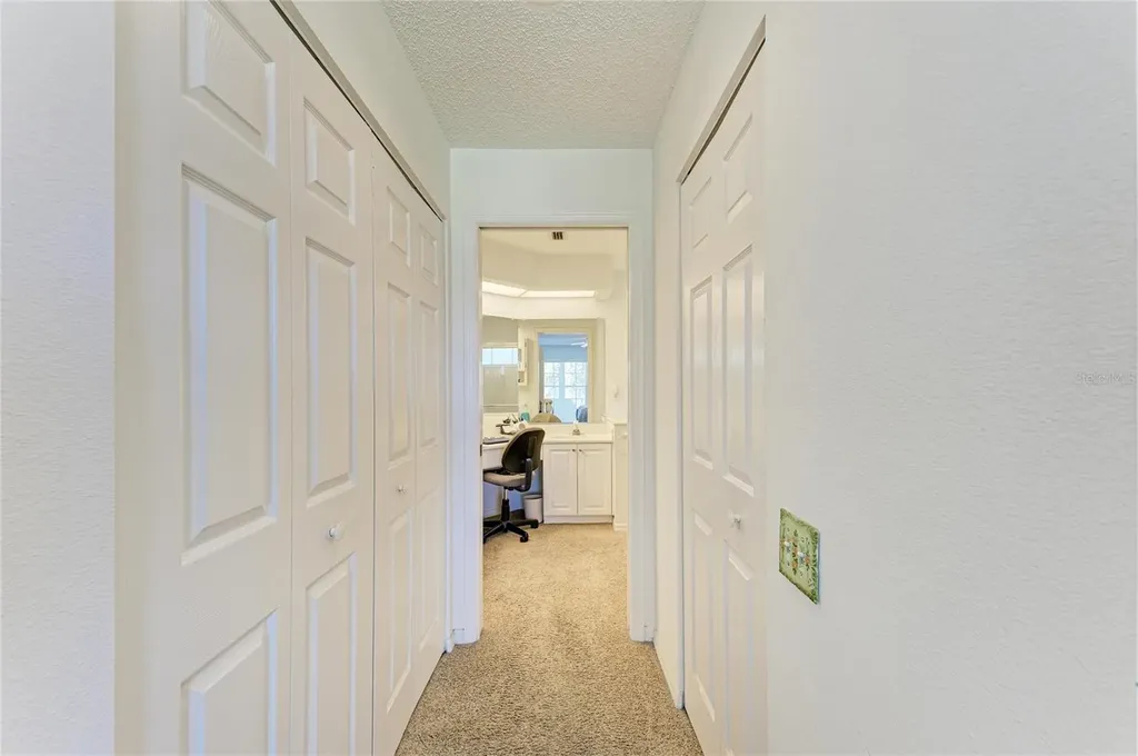 4202 Caddie Drive E Bradenton FL 34203