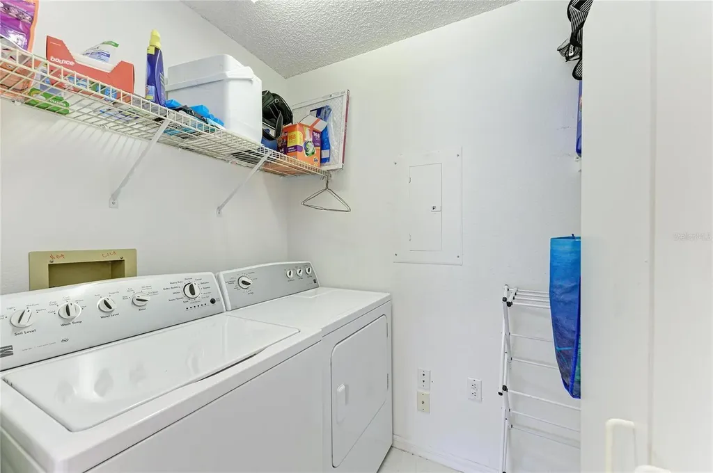 4202 Caddie Drive E Bradenton FL 34203