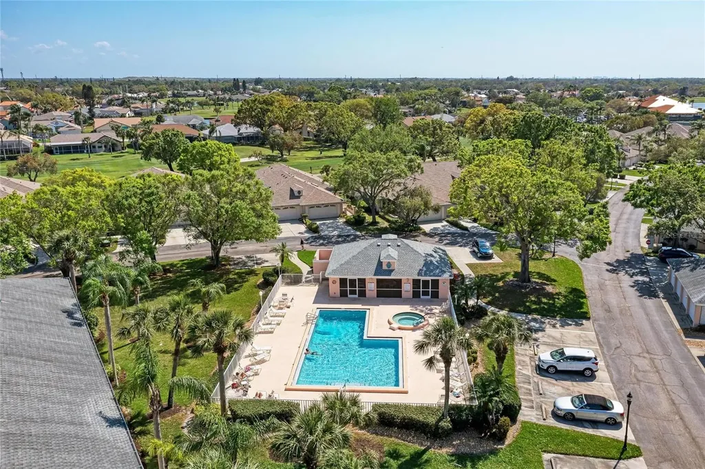 4202 Caddie Drive E Bradenton FL 34203