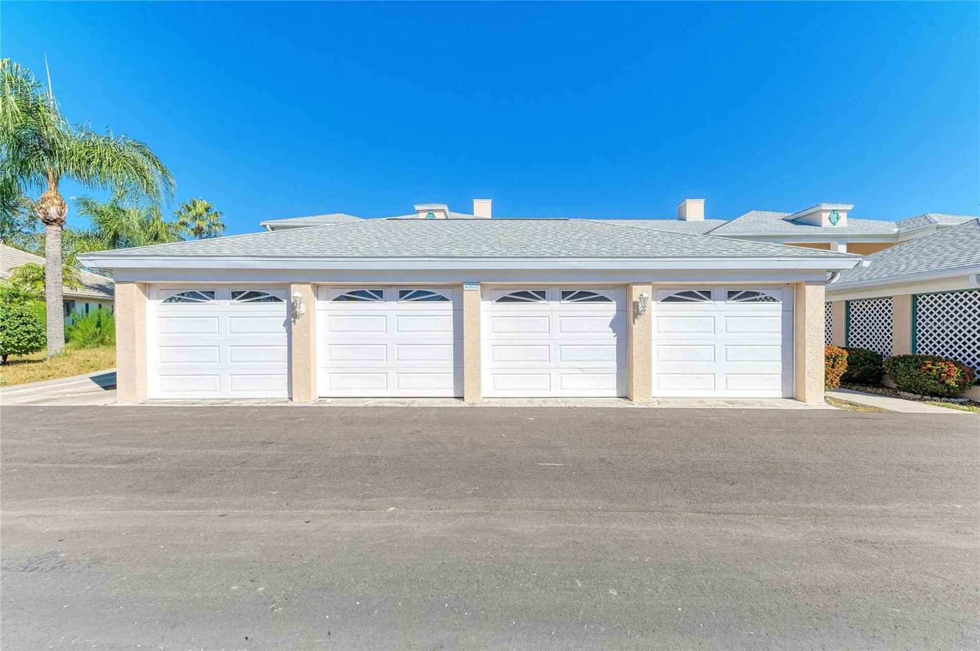 4202 Caddie Drive E Bradenton FL 34203