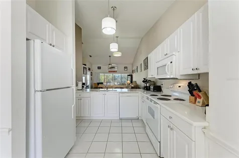 4202 Caddie Drive E Bradenton FL 34203