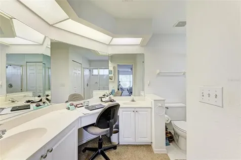 4202 Caddie Drive E Bradenton FL 34203