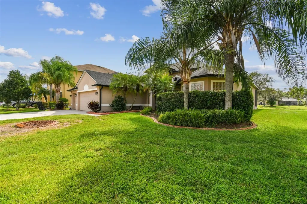 26848 Shoregrass Drive Wesley Chapel FL 33544