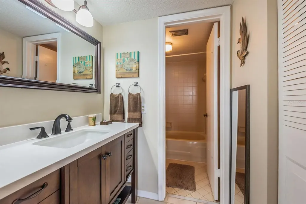 6218 Palma Del Mar Boulevard S St Petersburg FL 33715