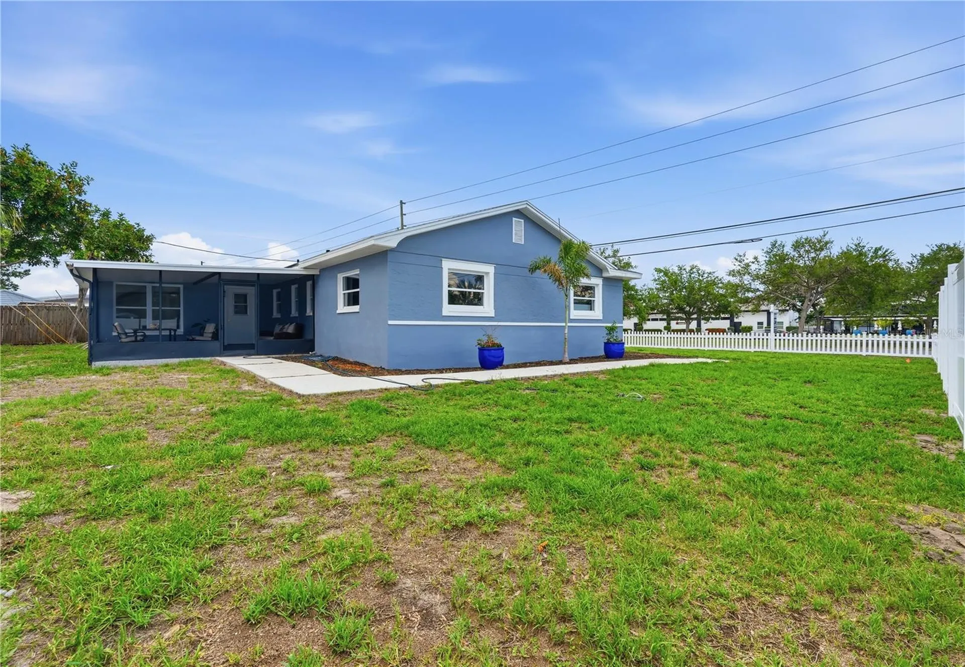 6160 22nd Avenue N St Petersburg FL 33710