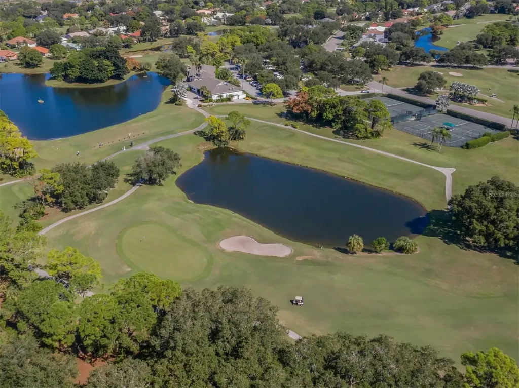 2139 Calusa Lakes Boulevard Nokomis FL 34275