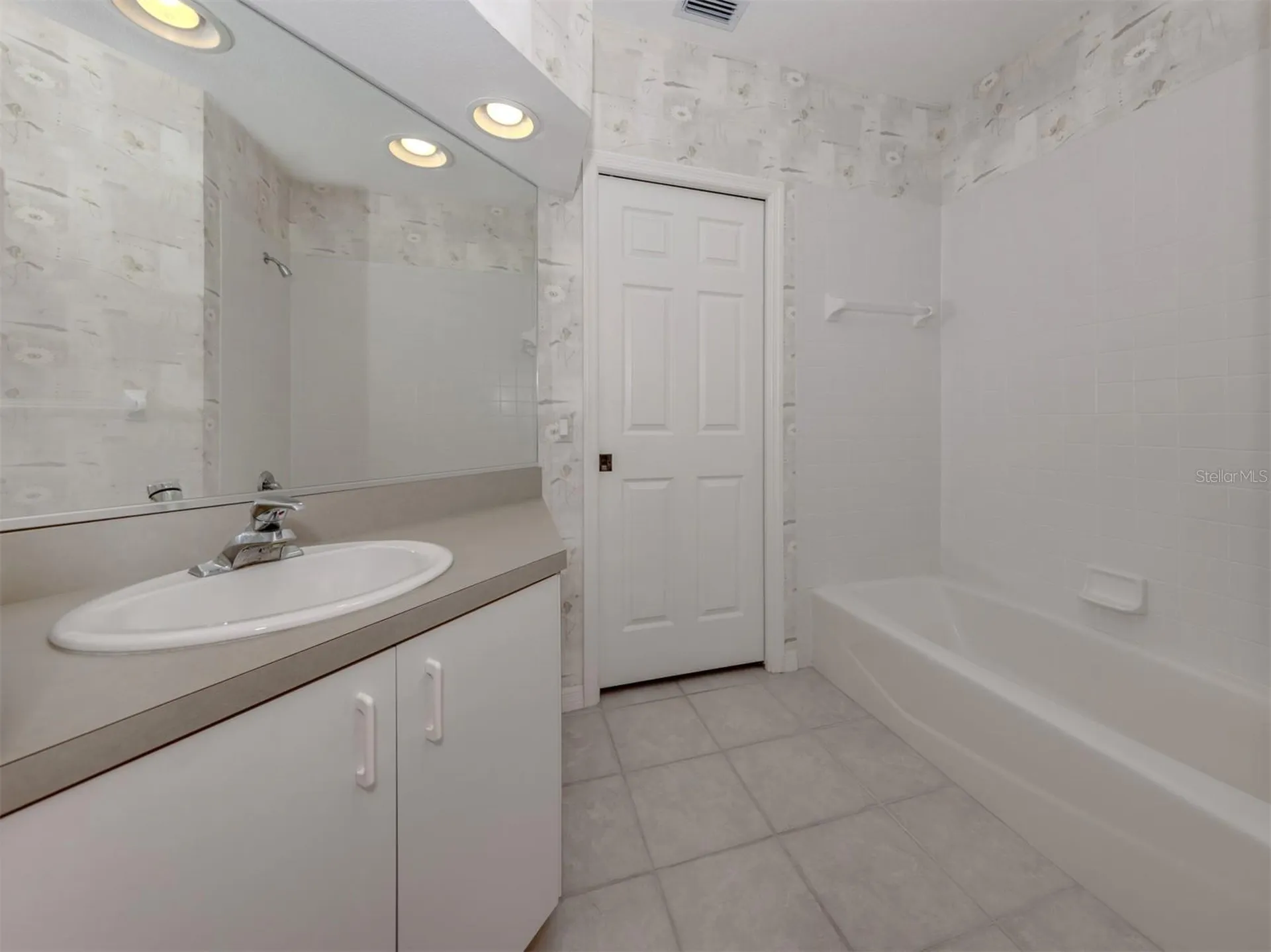 2139 Calusa Lakes Boulevard Nokomis FL 34275