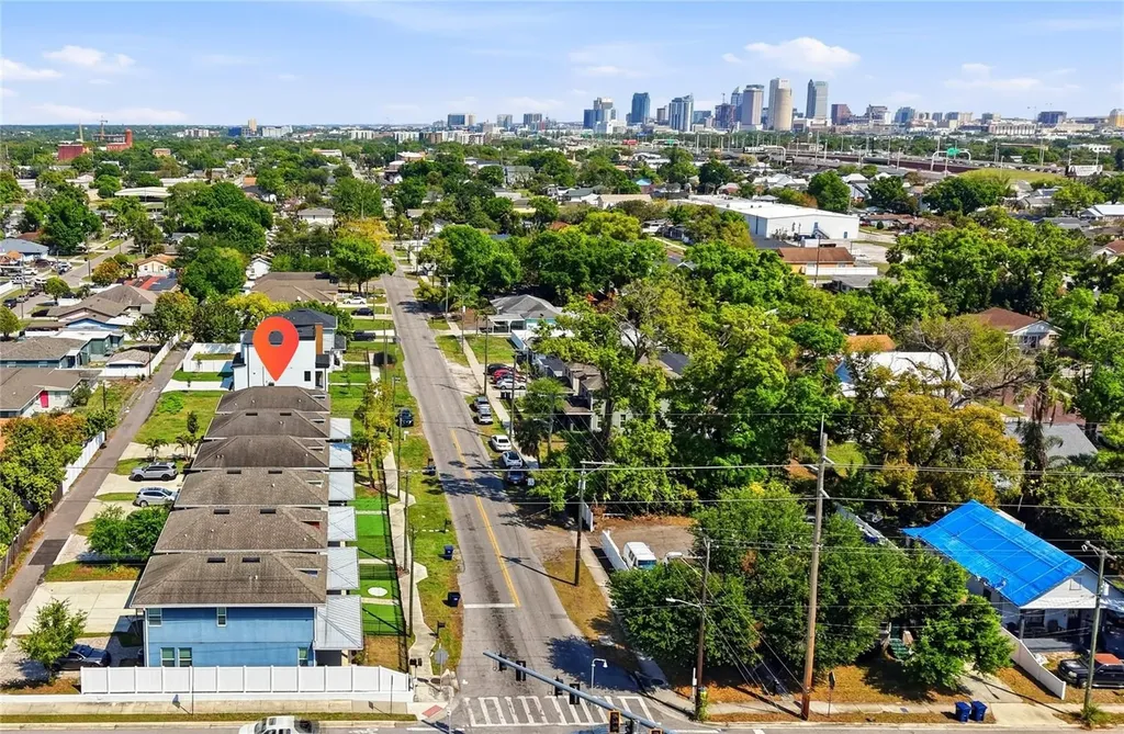 3023 W Spruce Street Tampa FL 33607
