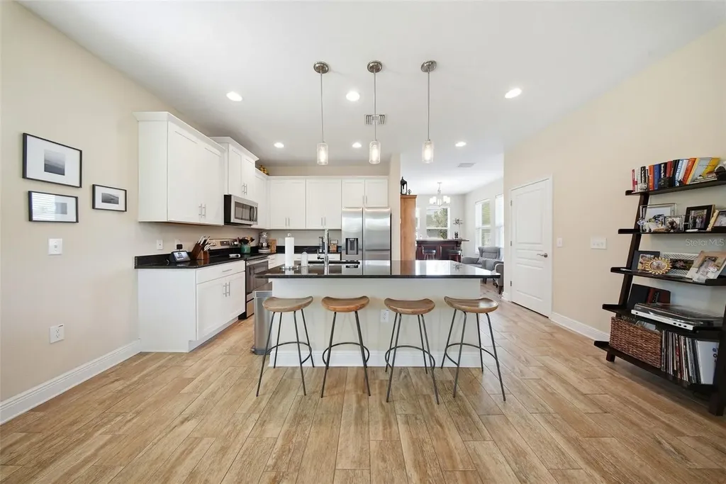 3023 W Spruce Street Tampa FL 33607