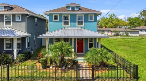 3023 W Spruce Street Tampa FL 33607