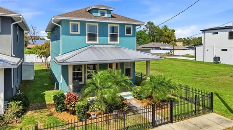 3023 W Spruce Street Tampa FL 33607