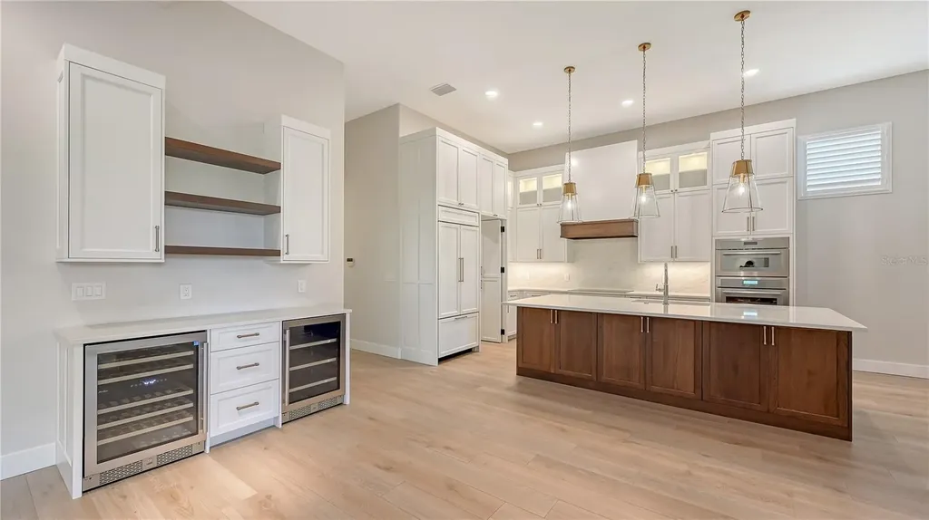 2482 Dick Wilson Drive Sarasota FL 34240