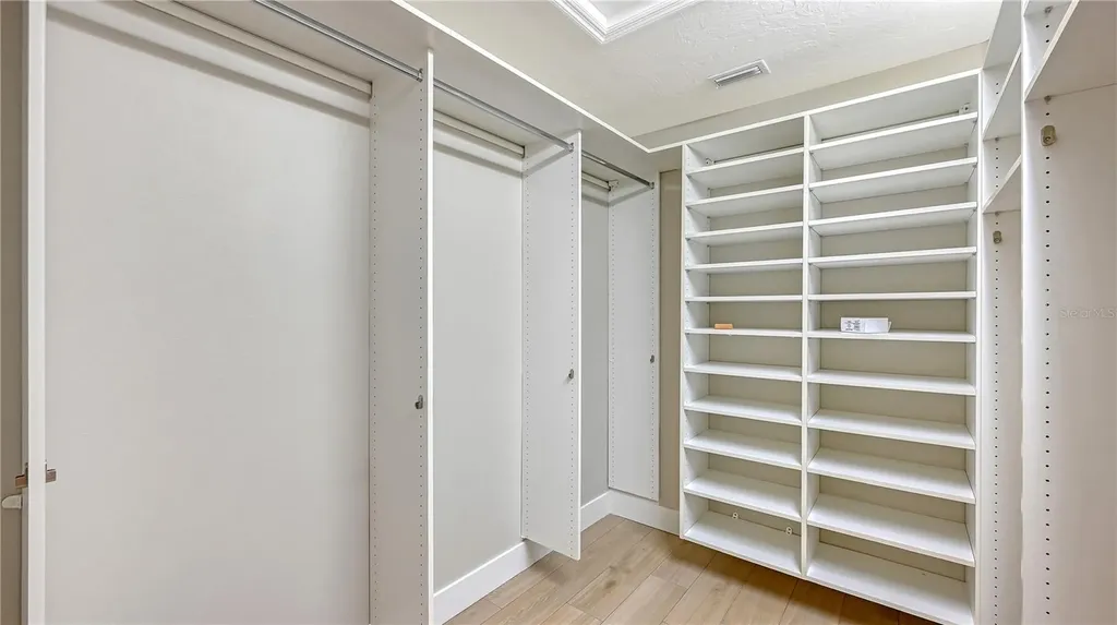 2482 Dick Wilson Drive Sarasota FL 34240