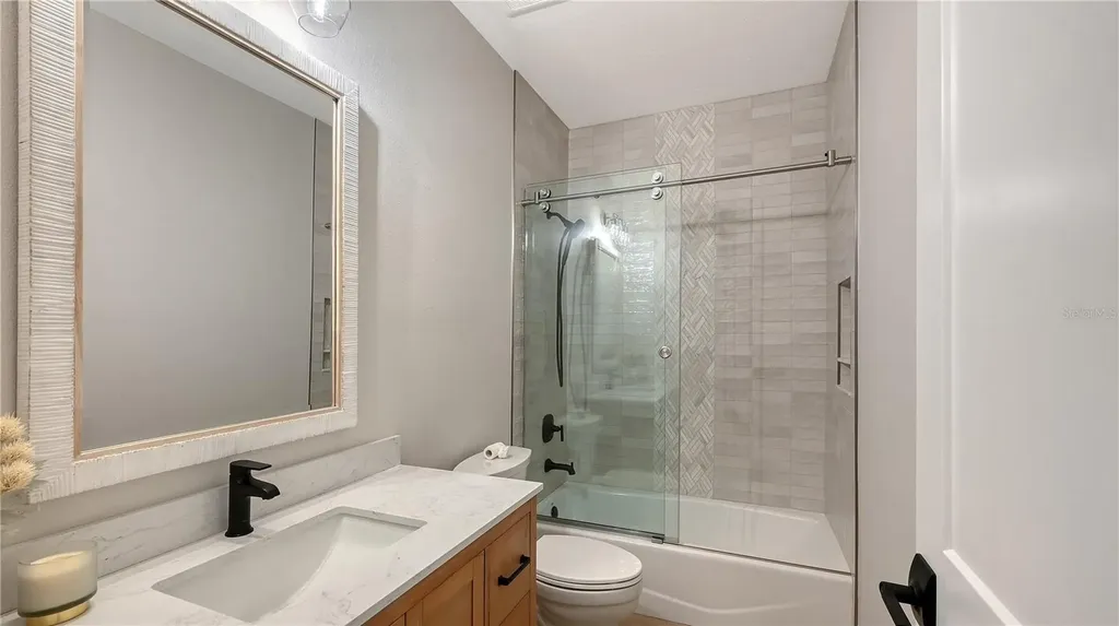 2482 Dick Wilson Drive Sarasota FL 34240