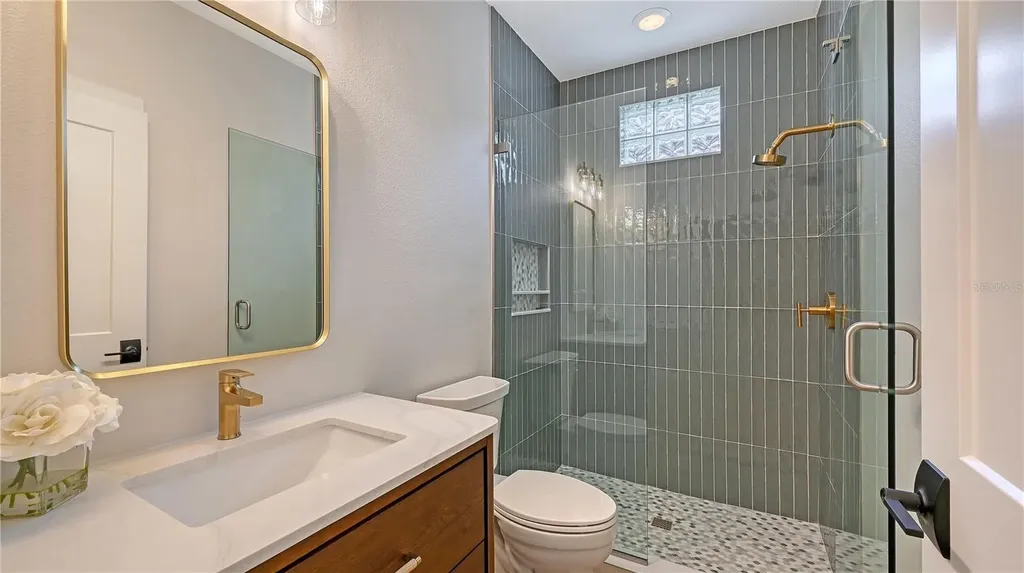 2482 Dick Wilson Drive Sarasota FL 34240
