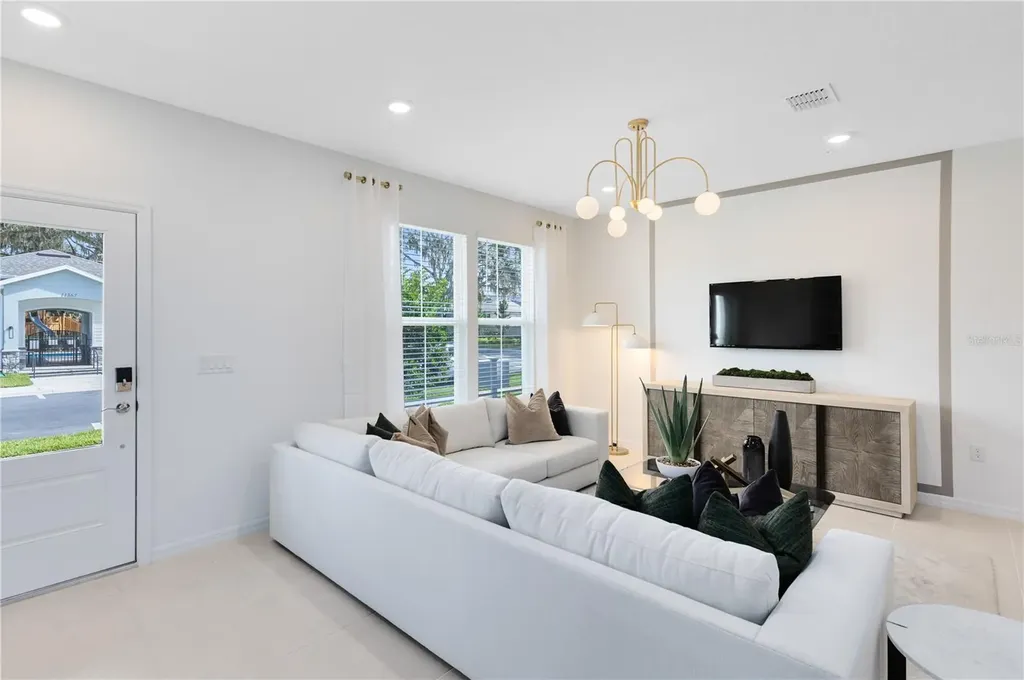 11390 Nona Sound Street Orlando FL 32832