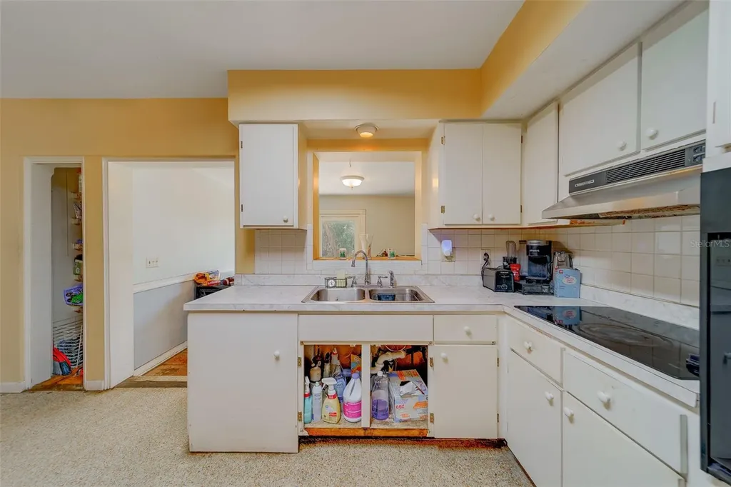 1300 S Hillcrest Avenue Clearwater FL 33756