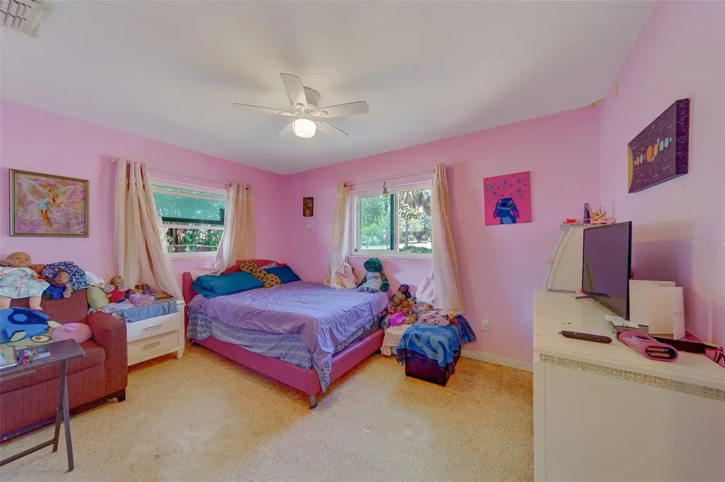 1300 S Hillcrest Avenue Clearwater FL 33756