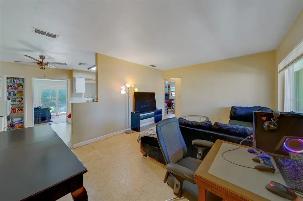1300 S Hillcrest Avenue Clearwater FL 33756