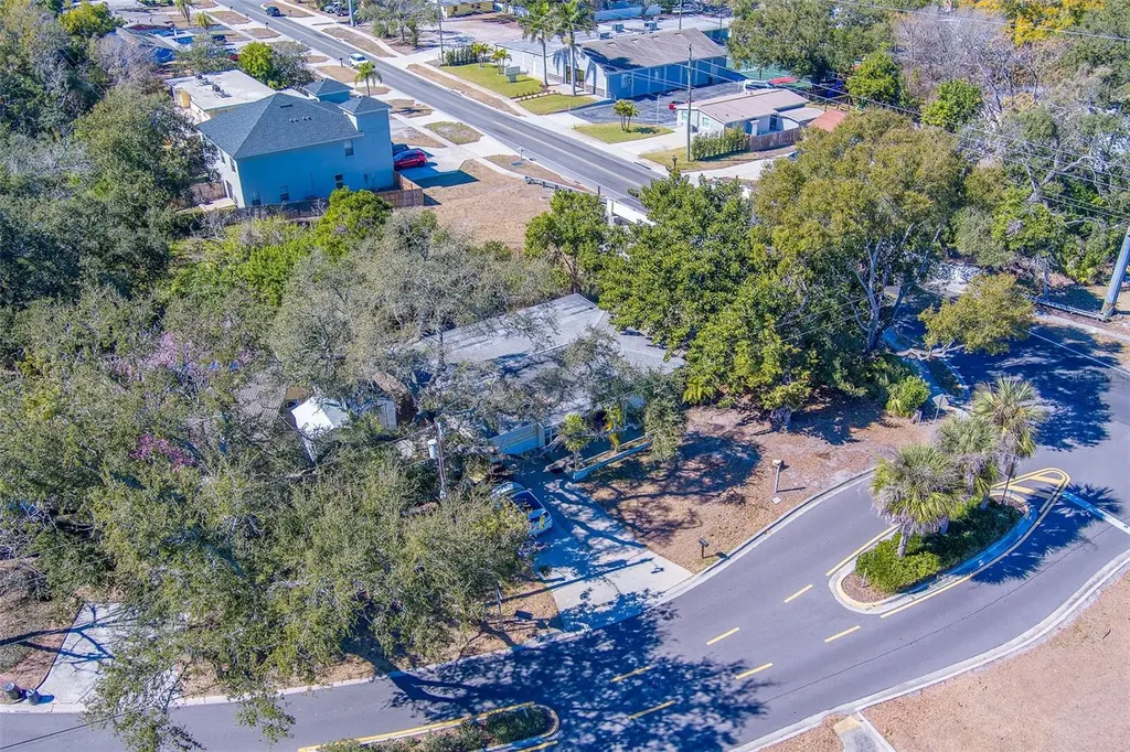 1300 S Hillcrest Avenue Clearwater FL 33756
