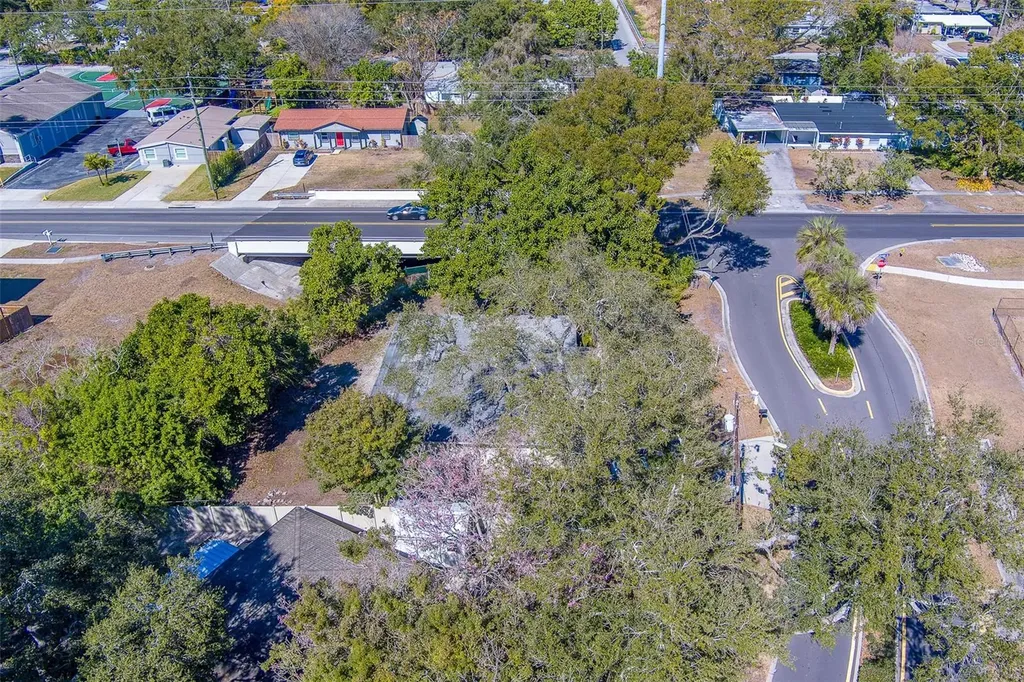1300 S Hillcrest Avenue Clearwater FL 33756
