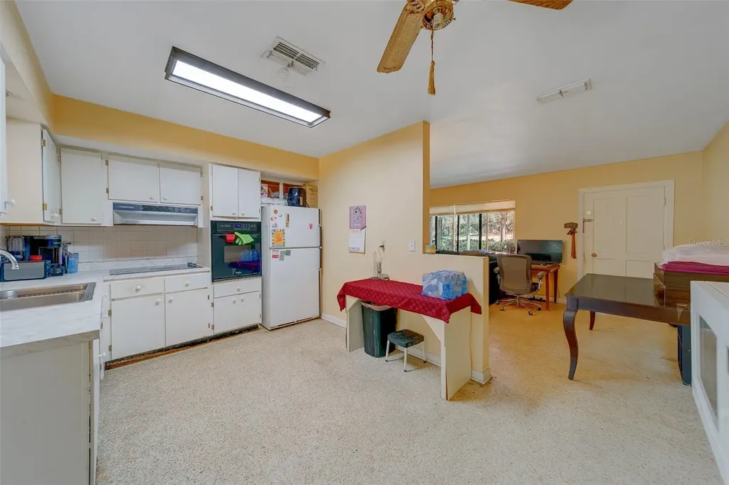 1300 S Hillcrest Avenue Clearwater FL 33756